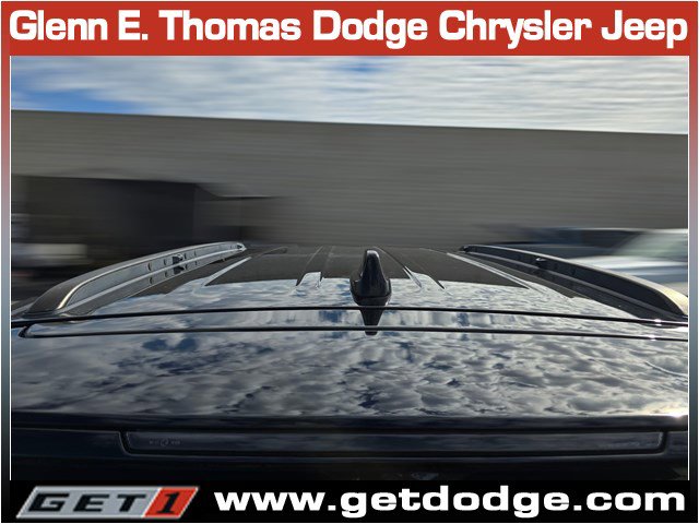 Used 2022 Jeep Grand Cherokee Trailhawk w/ Luxury Tech Group III image 11