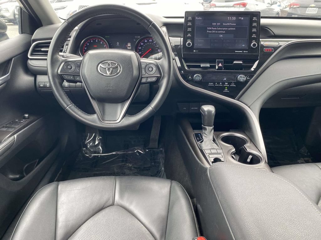 Used 2024 Toyota Camry XSE FWD image 9
