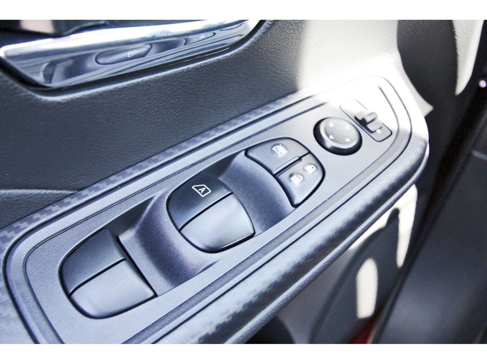 Certified 2025 Nissan Versa SV w/ Trunk Package FWD image 22