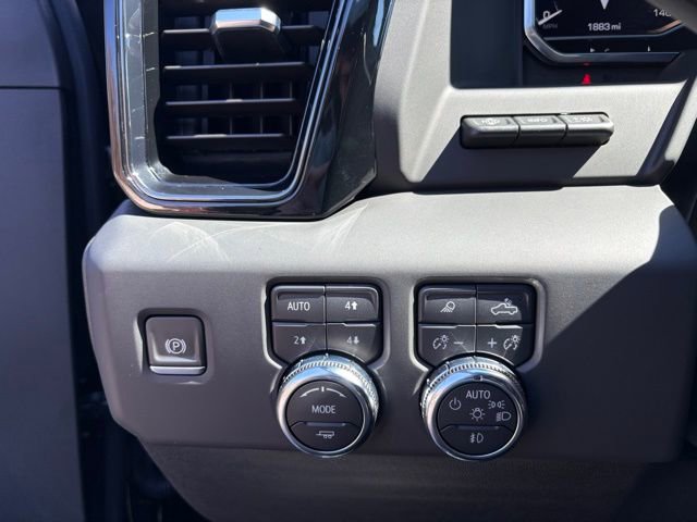 Certified 2025 GMC Sierra 2500 AT4 w/ AT4 Premium Plus Package AWD/4WD image 34