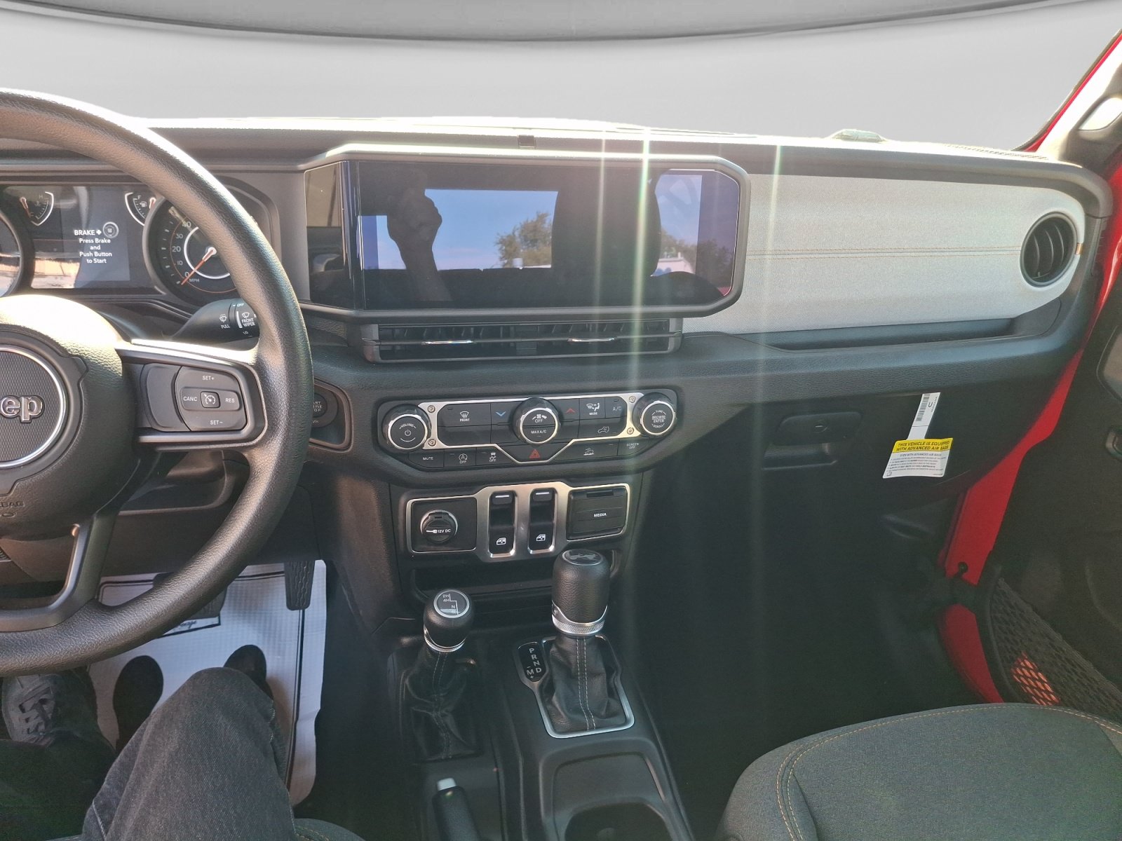 Used 2026 Jeep Wrangler Sport AWD/4WD image 14