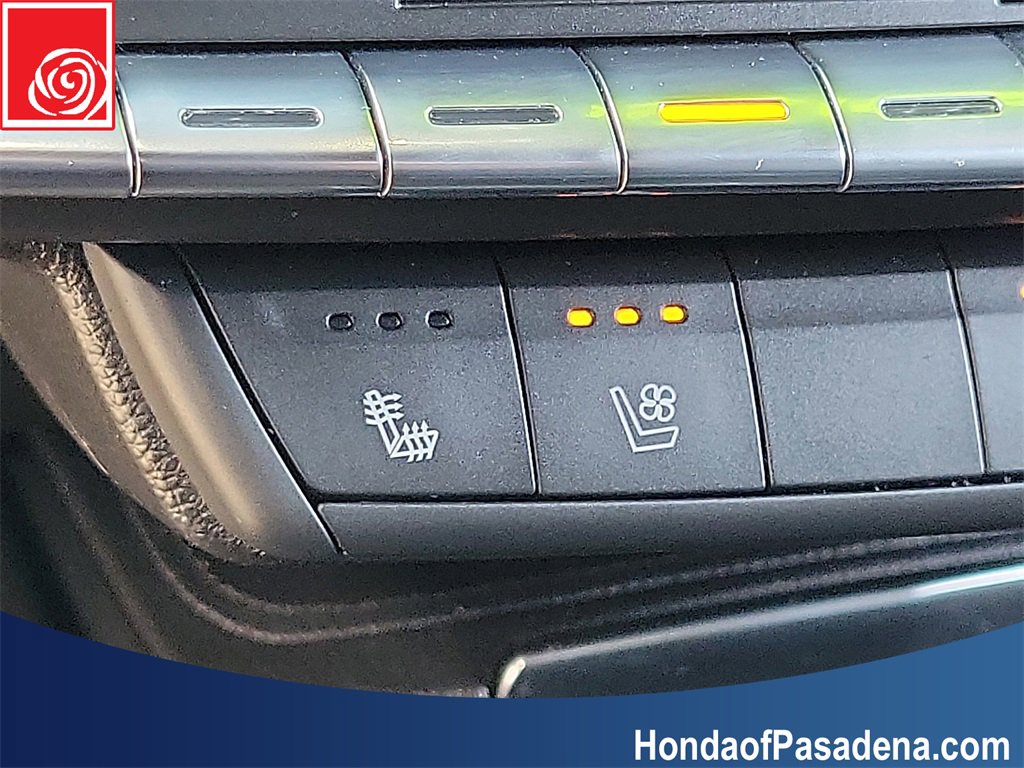 Used 2019 Cadillac XT4 Premium Luxury image 19