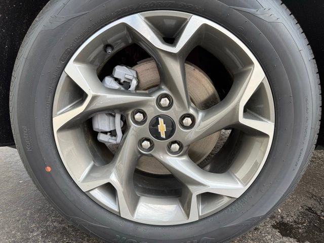 New 2026 Chevrolet Trax LT w/ Driver Confidence Package image 9