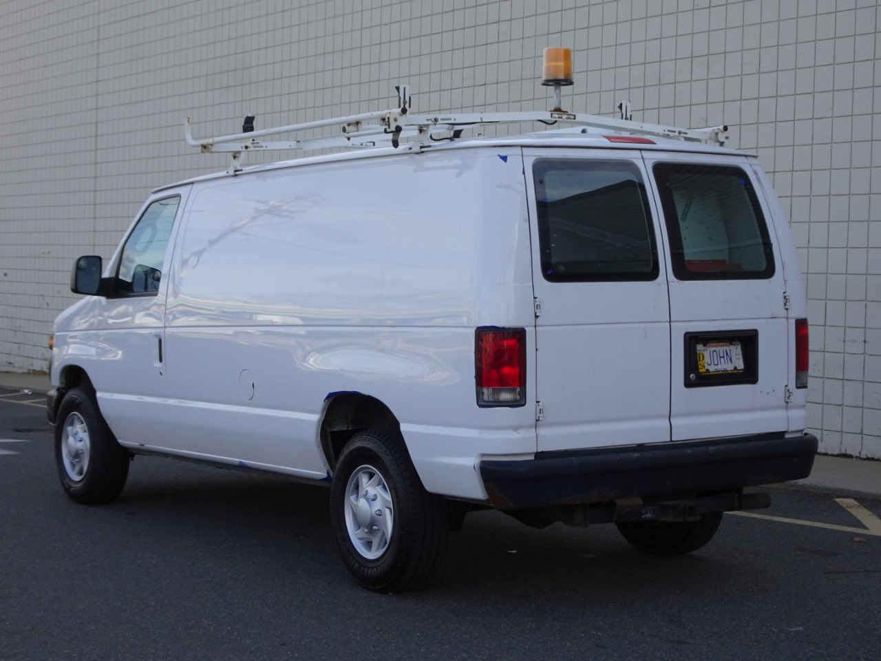 Used 2014 Ford E-250 and Econoline 250 E-250 Recreational w/ Power Group image 5