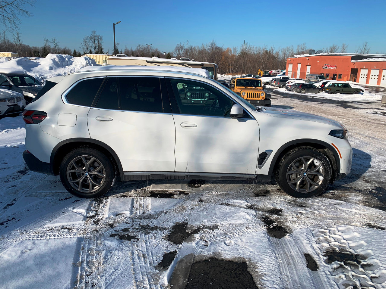 Used 2024 BMW X5 xDrive40i image 3
