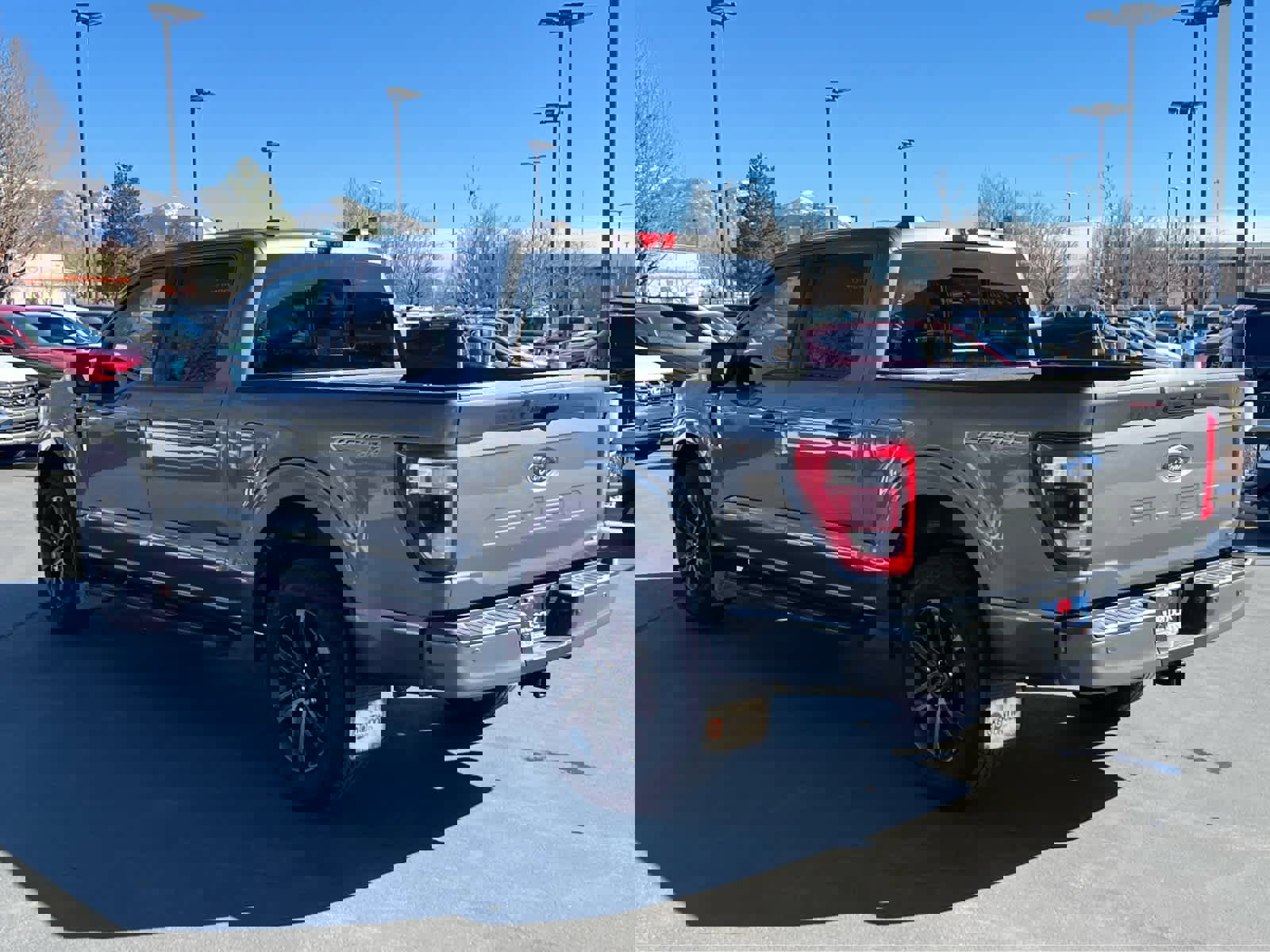 Used 2022 Ford F150 Lariat w/ Equipment Group 502A High image 11