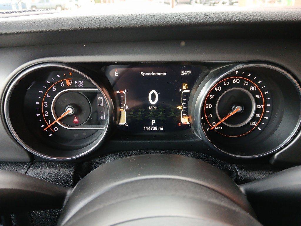 Used 2021 Jeep Gladiator Sport image 35