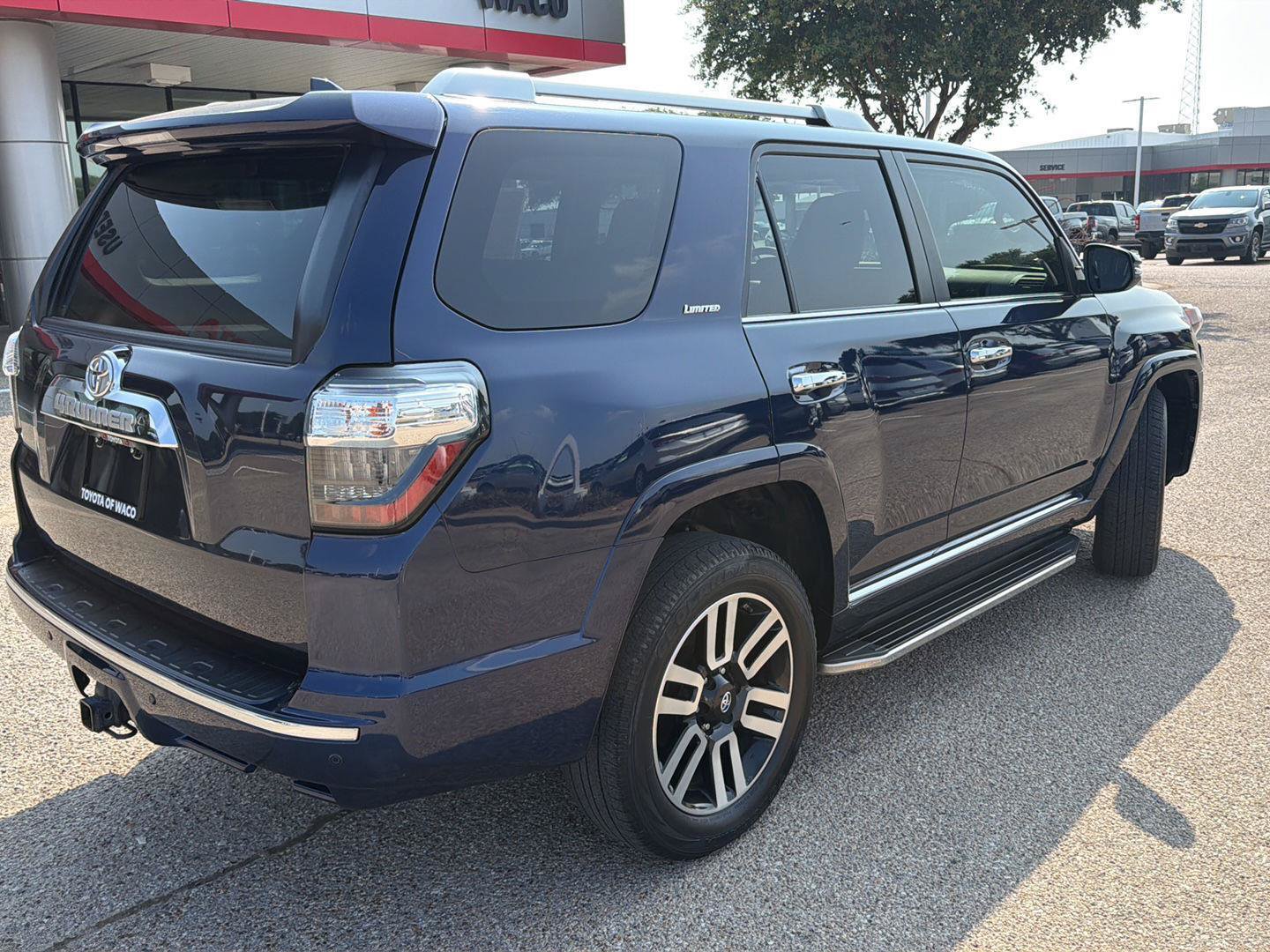 Used 2021 Toyota 4Runner Limited AWD/4WD image 3