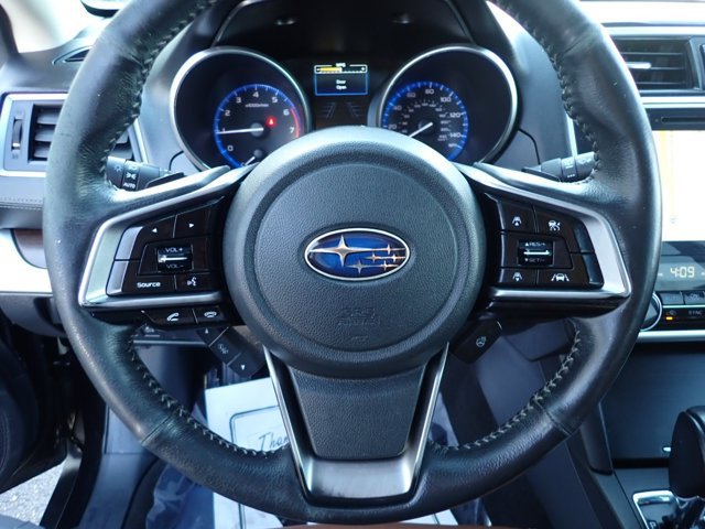Used 2018 Subaru Outback 2.5i Touring AWD/4WD image 16