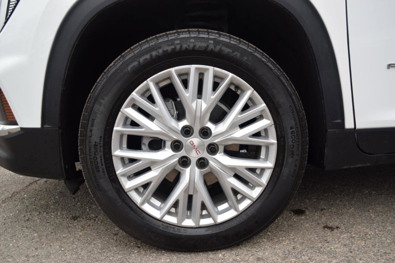 Used 2025 GMC Acadia Elevation w/ Elevation Premium Package image 19