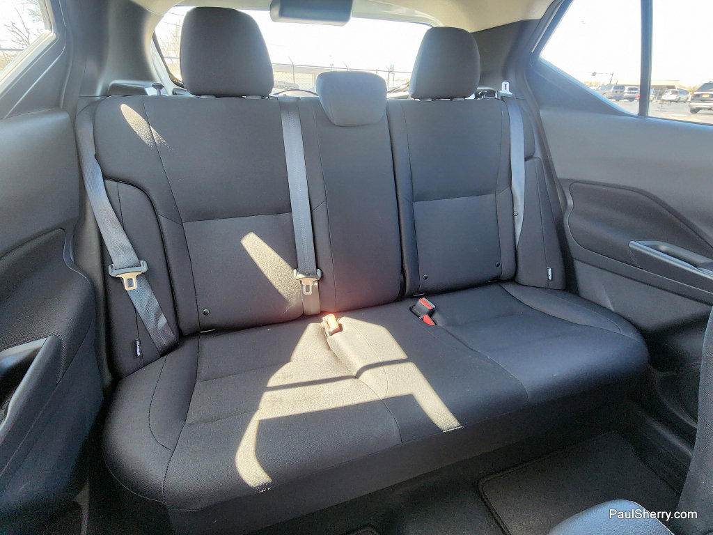 Used 2023 Nissan Kicks S image 41