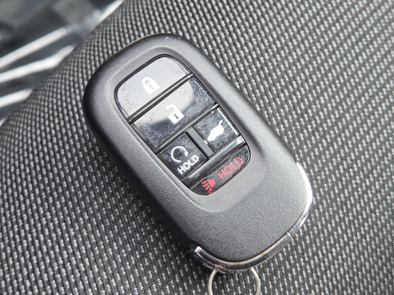 Used 2025 Honda Pilot Sport image 32