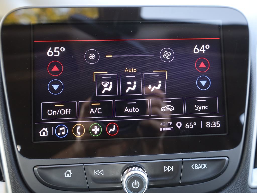 Used 2022 Chevrolet Malibu LT image 36