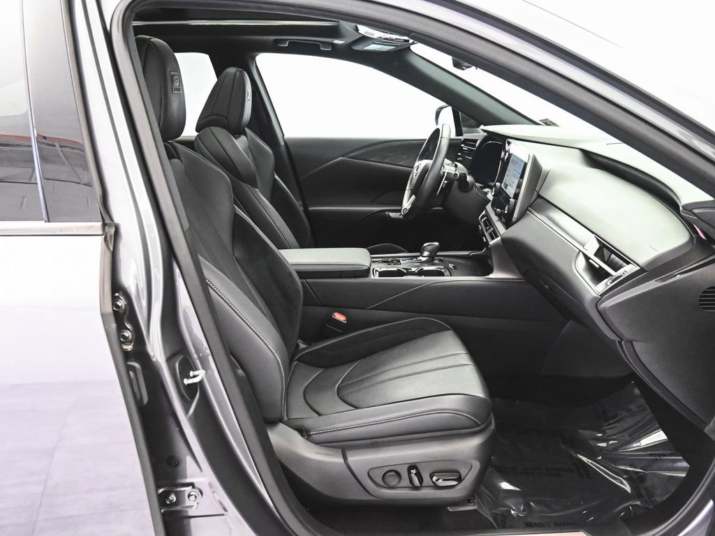 Used 2023 Lexus RX 500h F Sport w/ Accessory Package (Z1) image 33