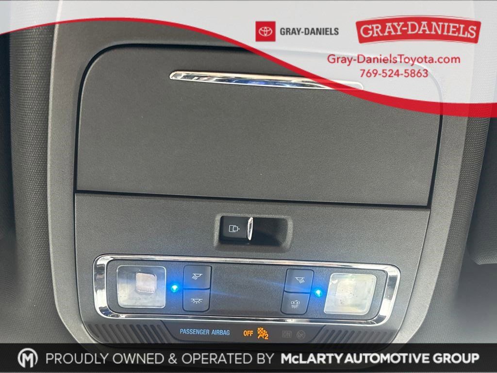 Used 2022 Ford F150 Lariat w/ Trailer Tow Package image 16