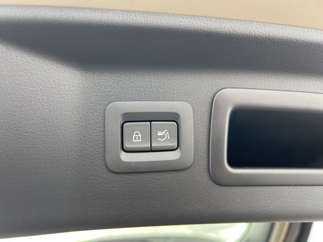 New 2025 MAZDA CX-70 Plug-In Hybrid w/ Premium Pkg image 34