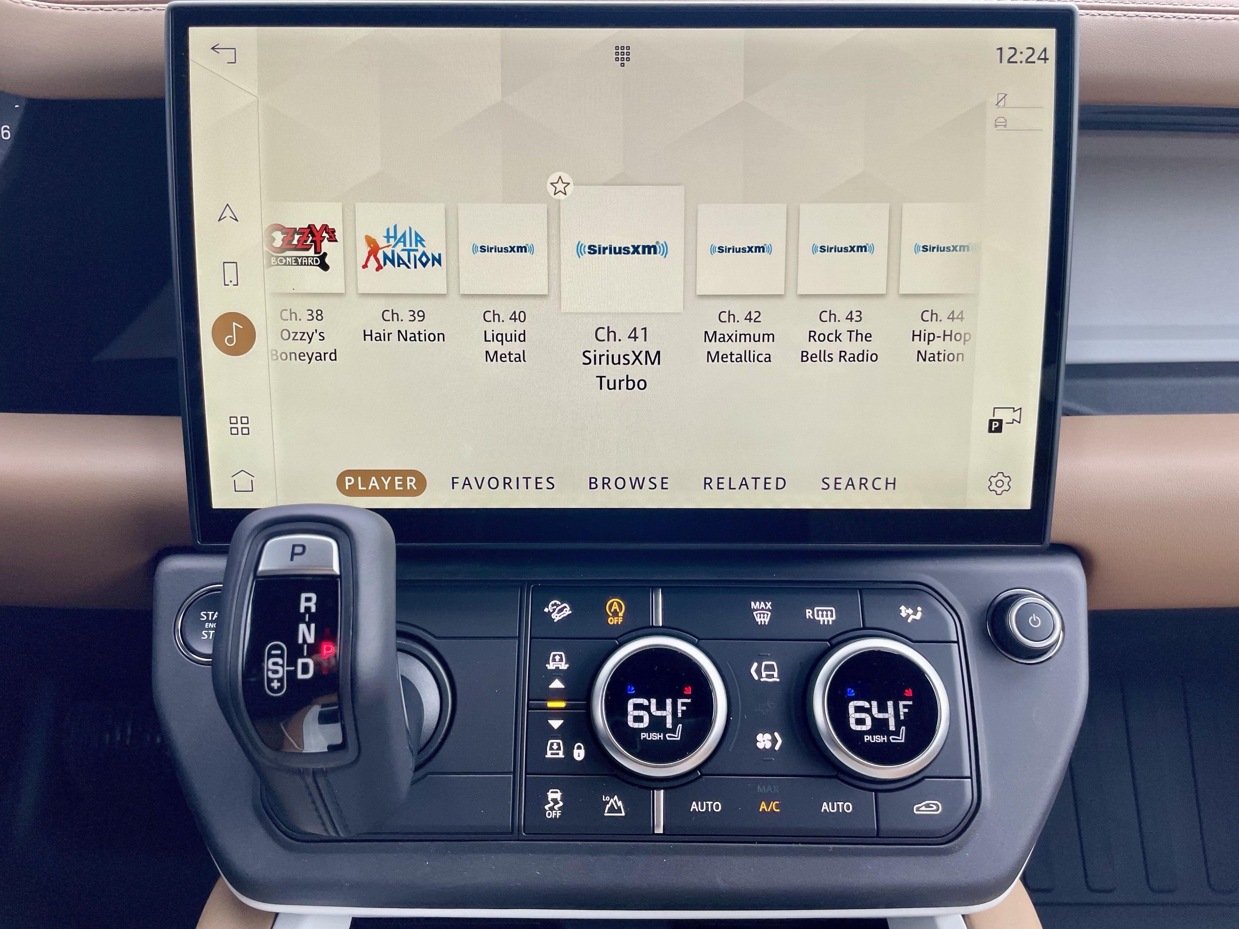 Certified 2026 Land Rover Defender 130 X-Dynamic SE AWD/4WD image 29