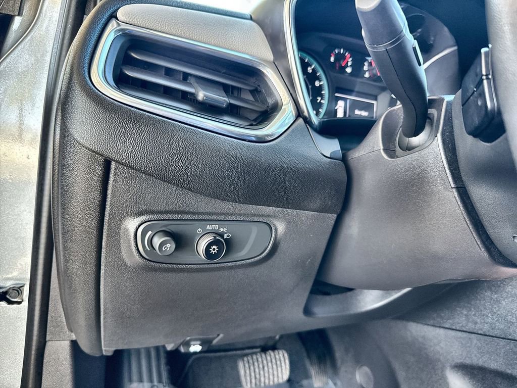 Used 2024 Chevrolet Equinox LS image 17