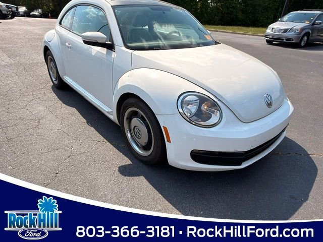 Used 2013 Volkswagen Beetle 2.5 FWD image 1