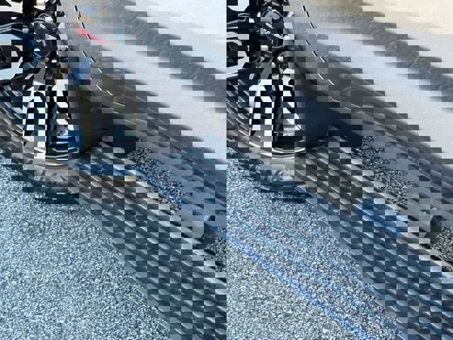 Used 2021 GMC Yukon XL AT4 w/ AT4 Premium Package image 14