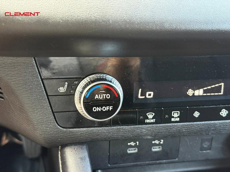 Used 2025 Mitsubishi Outlander SE AWD/4WD image 28