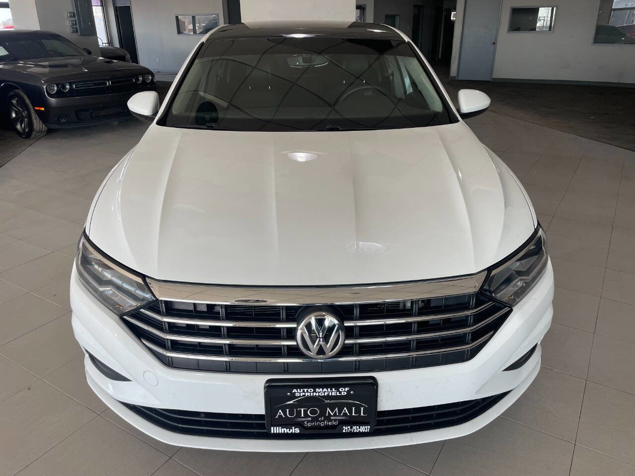 Used 2021 Volkswagen Jetta SE w/ SE Cold Weather Package image 2