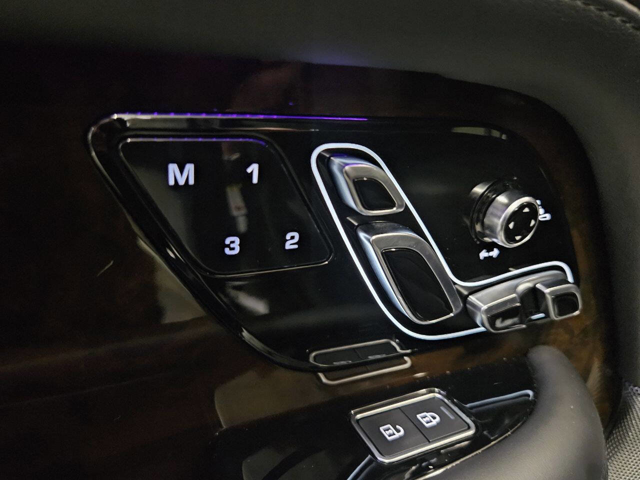 Used 2021 Land Rover Range Rover P525 Westminster Edition image 63