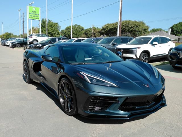 Used 2021 Chevrolet Corvette Stingray Convertible w/ Z51 Performance Package RWD image 5