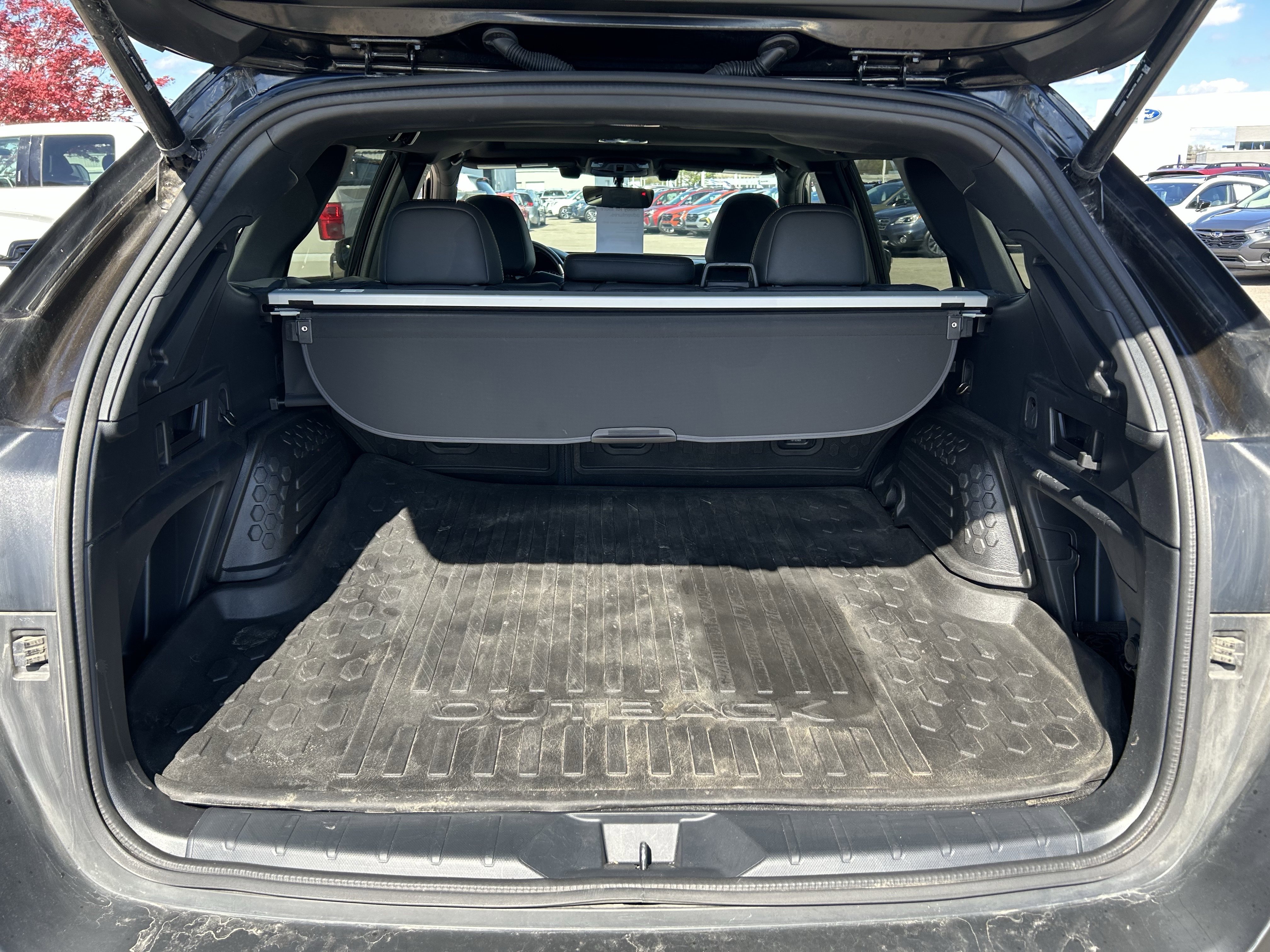 Used 2022 Subaru Outback Wilderness w/ Wilderness Package image 27