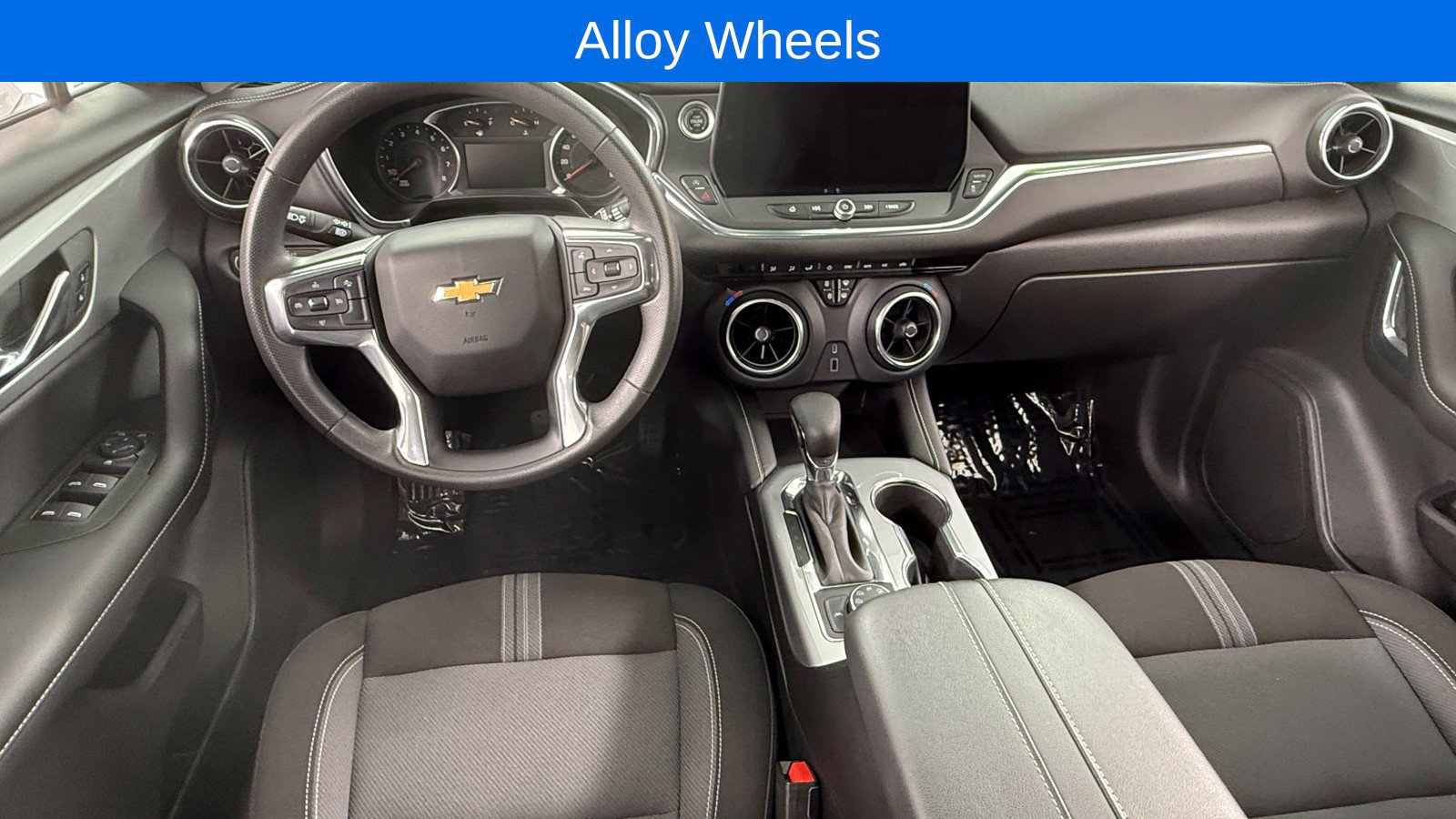 Used 2023 Chevrolet Blazer LT AWD/4WD image 9