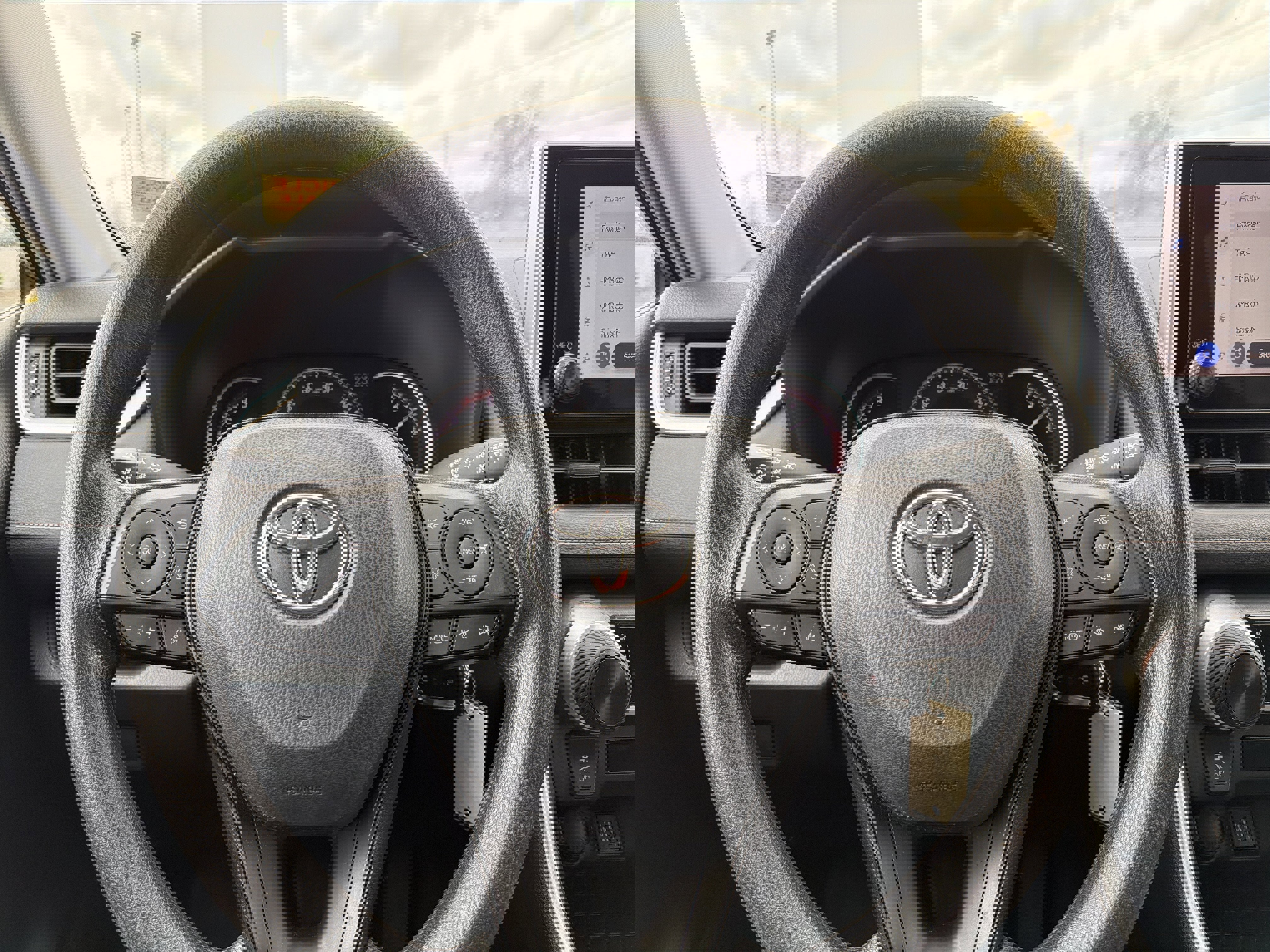 Used 2023 Toyota RAV4 LE image 12