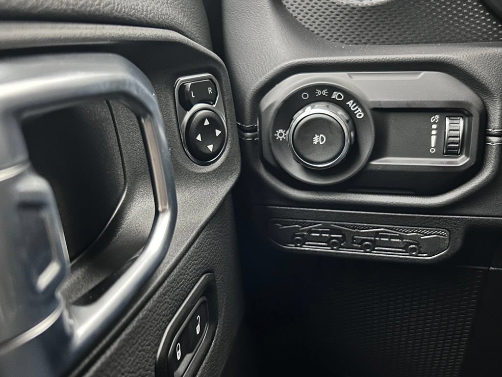 New 2026 Jeep Wrangler Unlimited Rubicon 392 w/ Quick Order Package 27X Moab AWD/4WD image 19