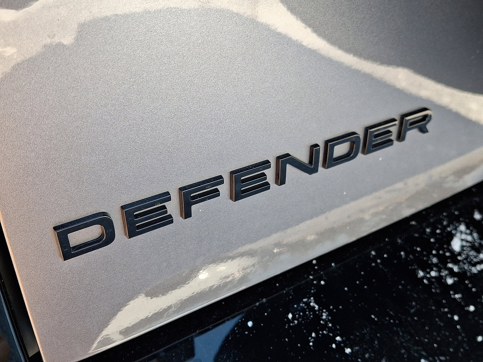 Used 2024 Land Rover Defender 110 X-Dynamic SE image 29