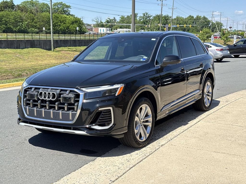 Used 2025 Audi Q7 3.0T Premium Plus AWD/4WD image 21