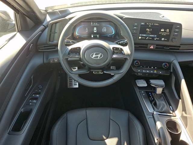 New 2026 Hyundai Elantra SEL Sport FWD image 9