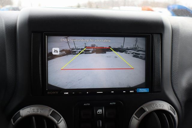 Used 2017 Jeep Wrangler Unlimited Willys image 20