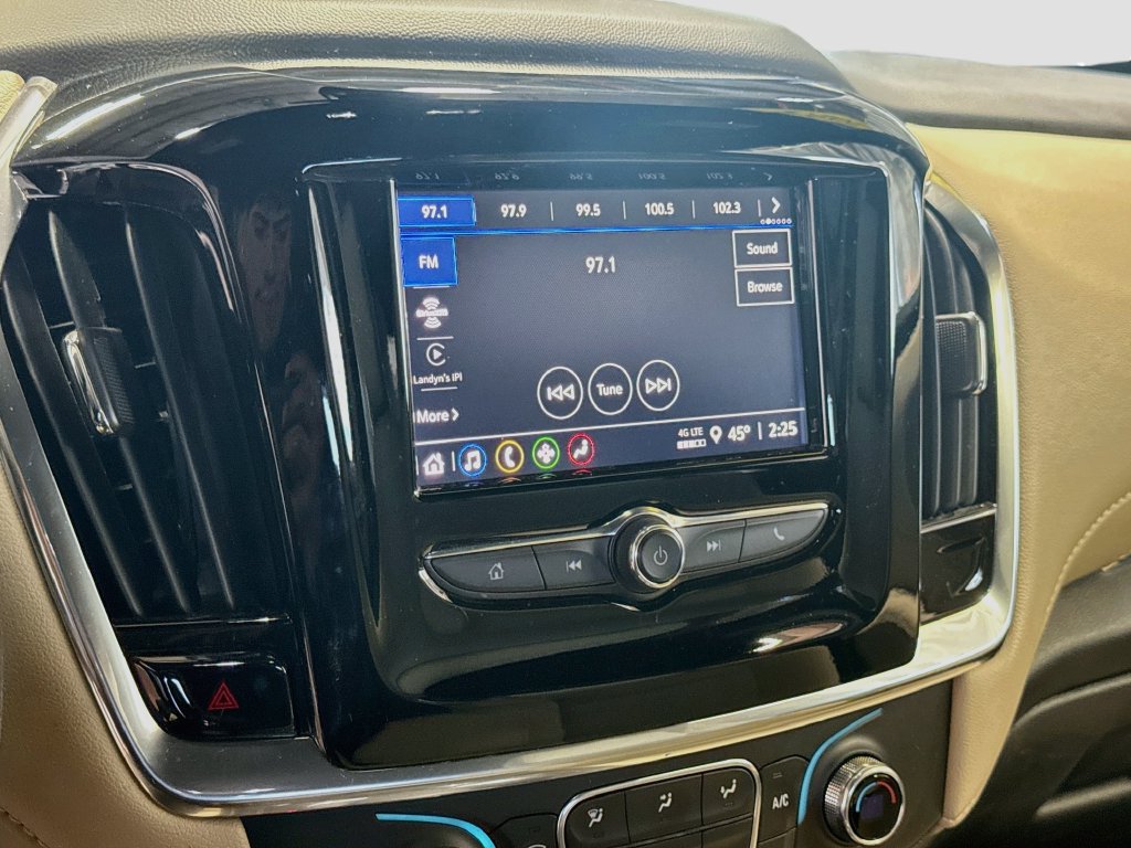 Used 2023 Chevrolet Traverse LS w/ Safety Package AWD/4WD image 15