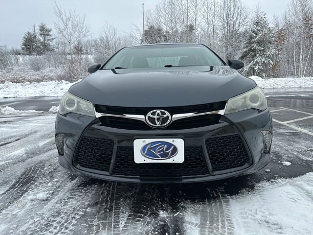 Used 2016 Toyota Camry XSE w/ Moonroof Package image 8