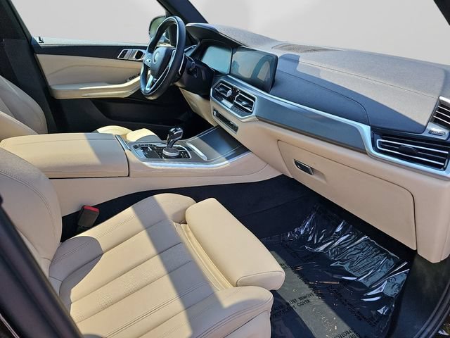 Used 2022 BMW X5 xDrive40i w/ Premium Package AWD/4WD image 33