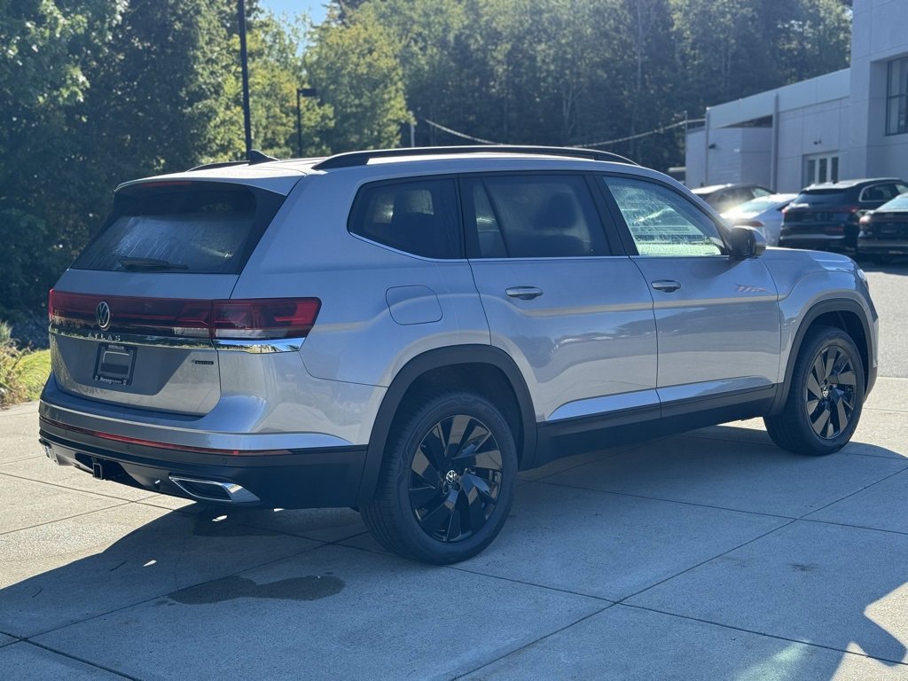 New 2026 Volkswagen Atlas SE image 8