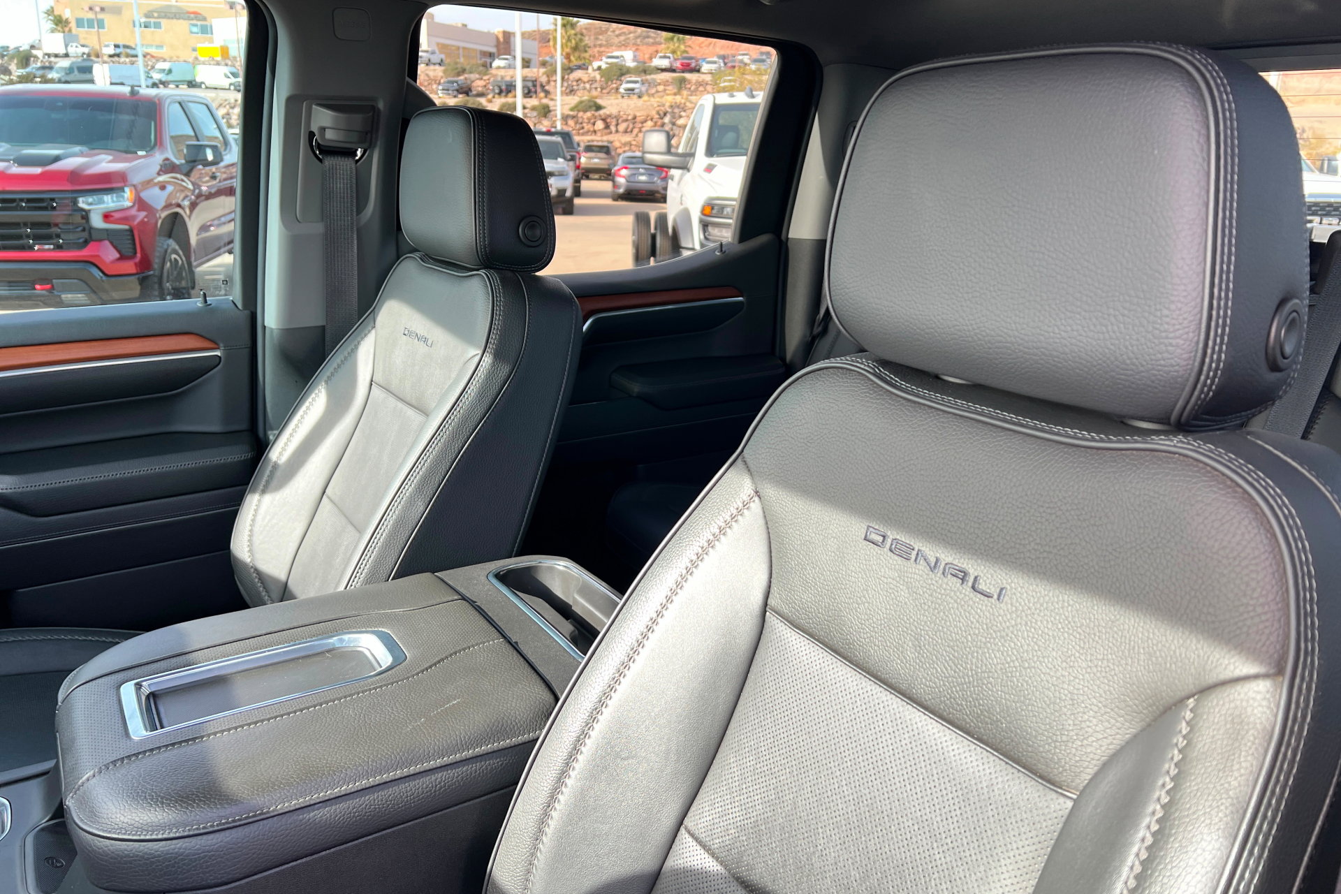 Used 2022 GMC Sierra 1500 Denali w/ Technology Package image 19