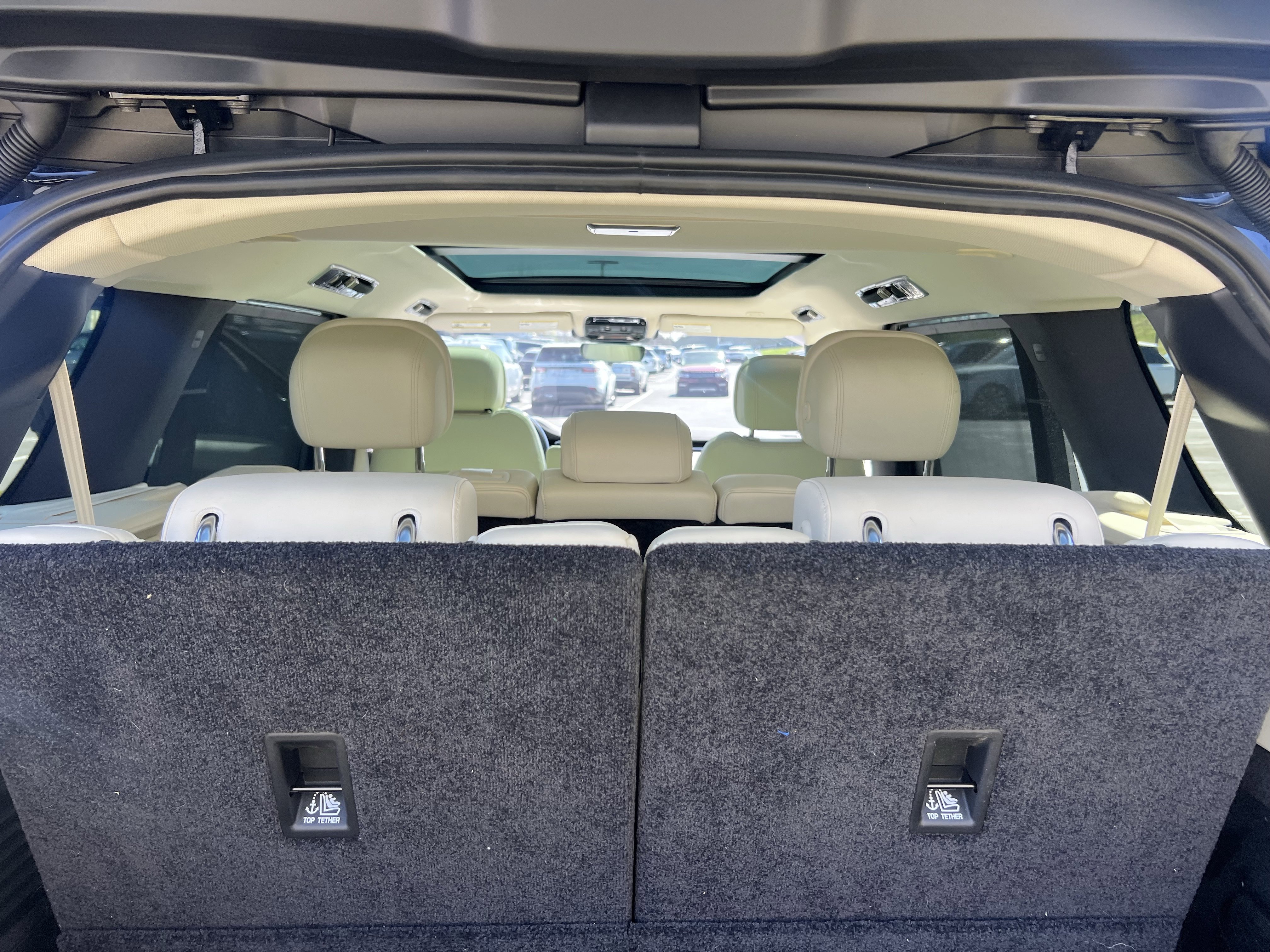 Certified 2023 Land Rover Range Rover Long Wheelbase SE image 33