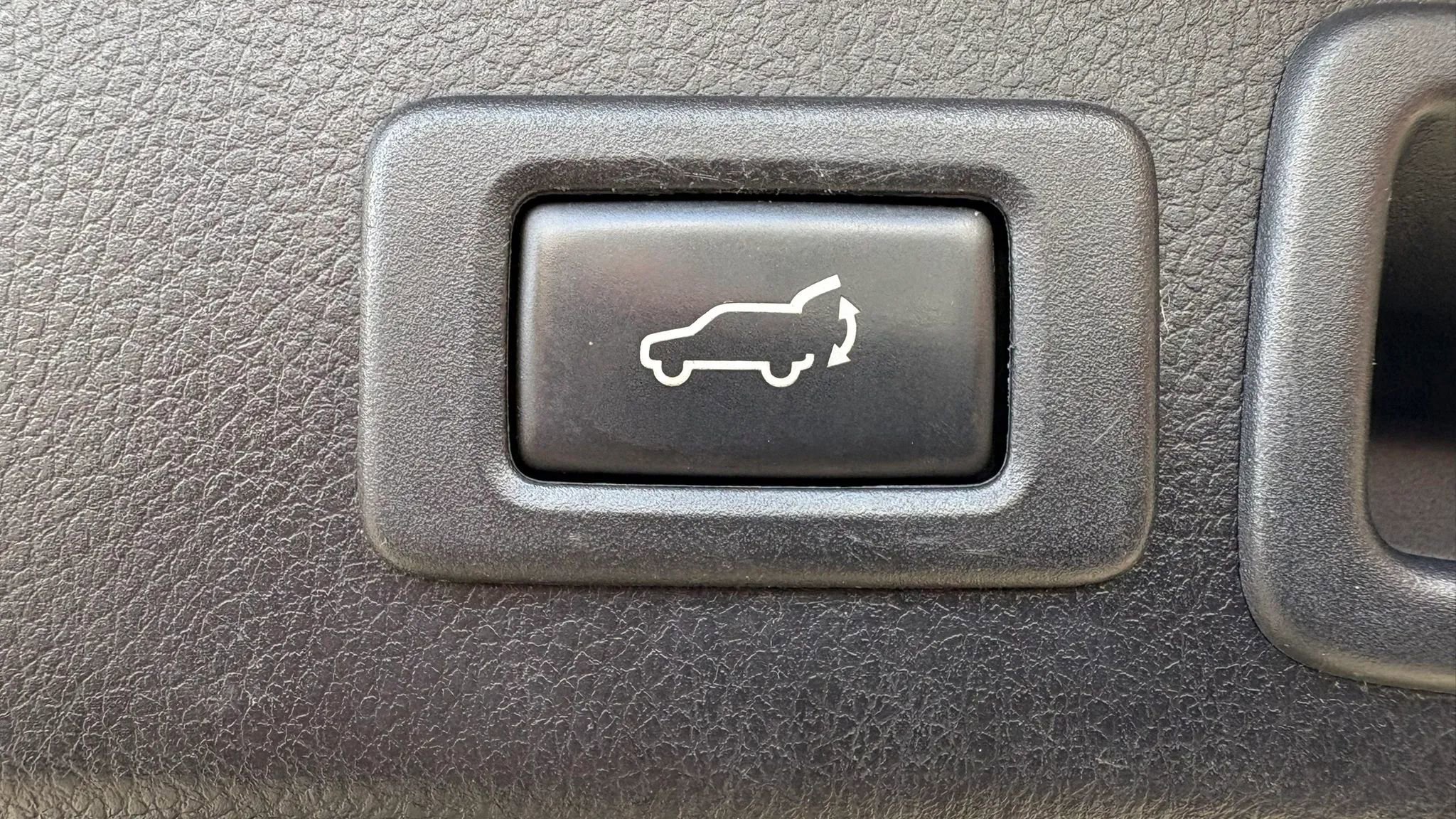 Used 2014 Subaru Forester 2.5i Limited AWD/4WD image 27