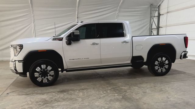Used 2024 GMC Sierra 2500 Denali w/ Denali Reserve Package AWD/4WD image 9