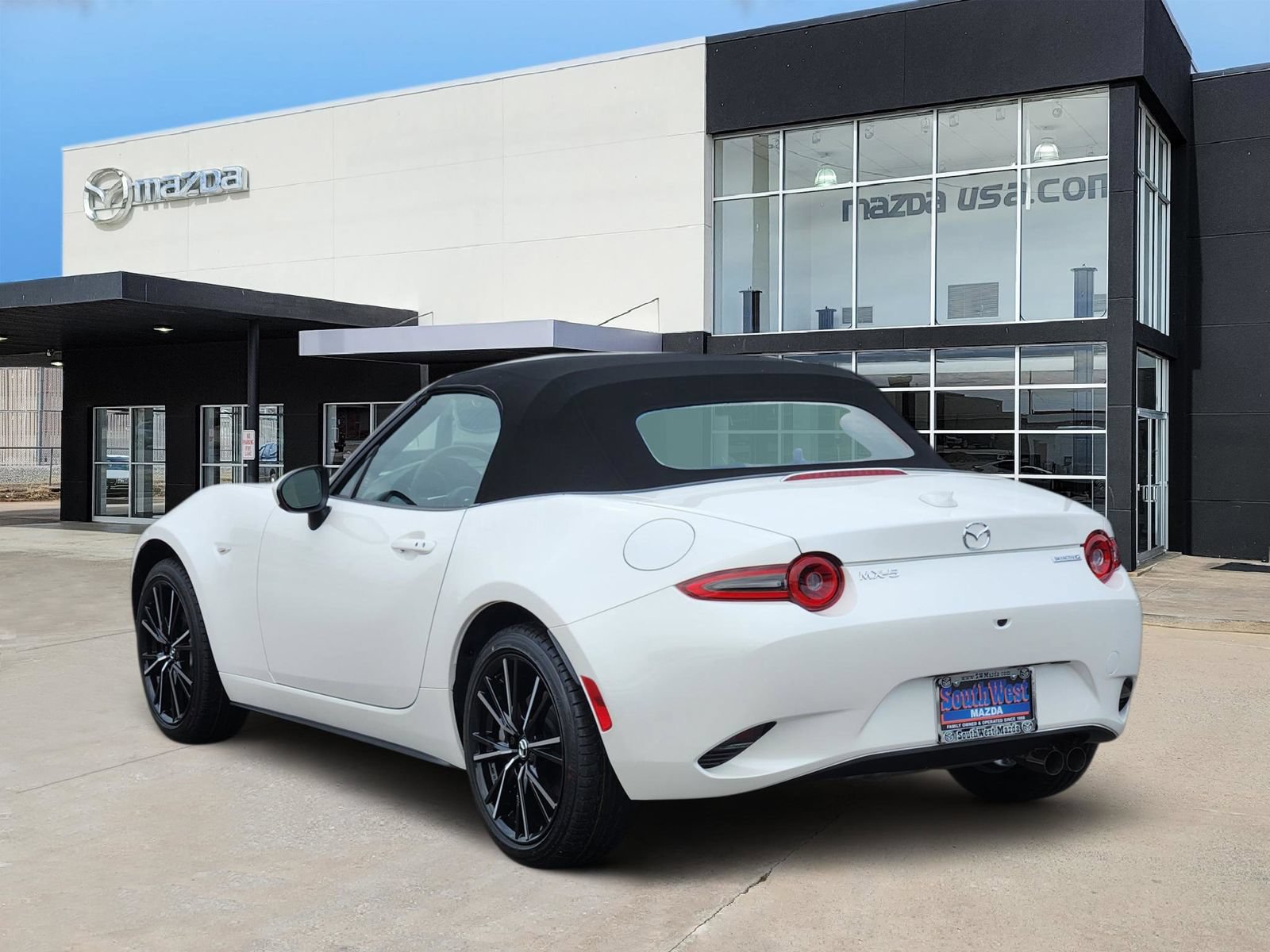 New 2026 MAZDA MX-5 Miata Grand Touring RWD image 4