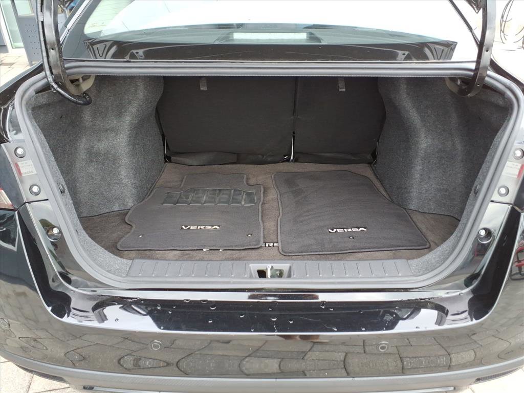 Certified 2023 Nissan Versa SV w/ Trunk Package image 20