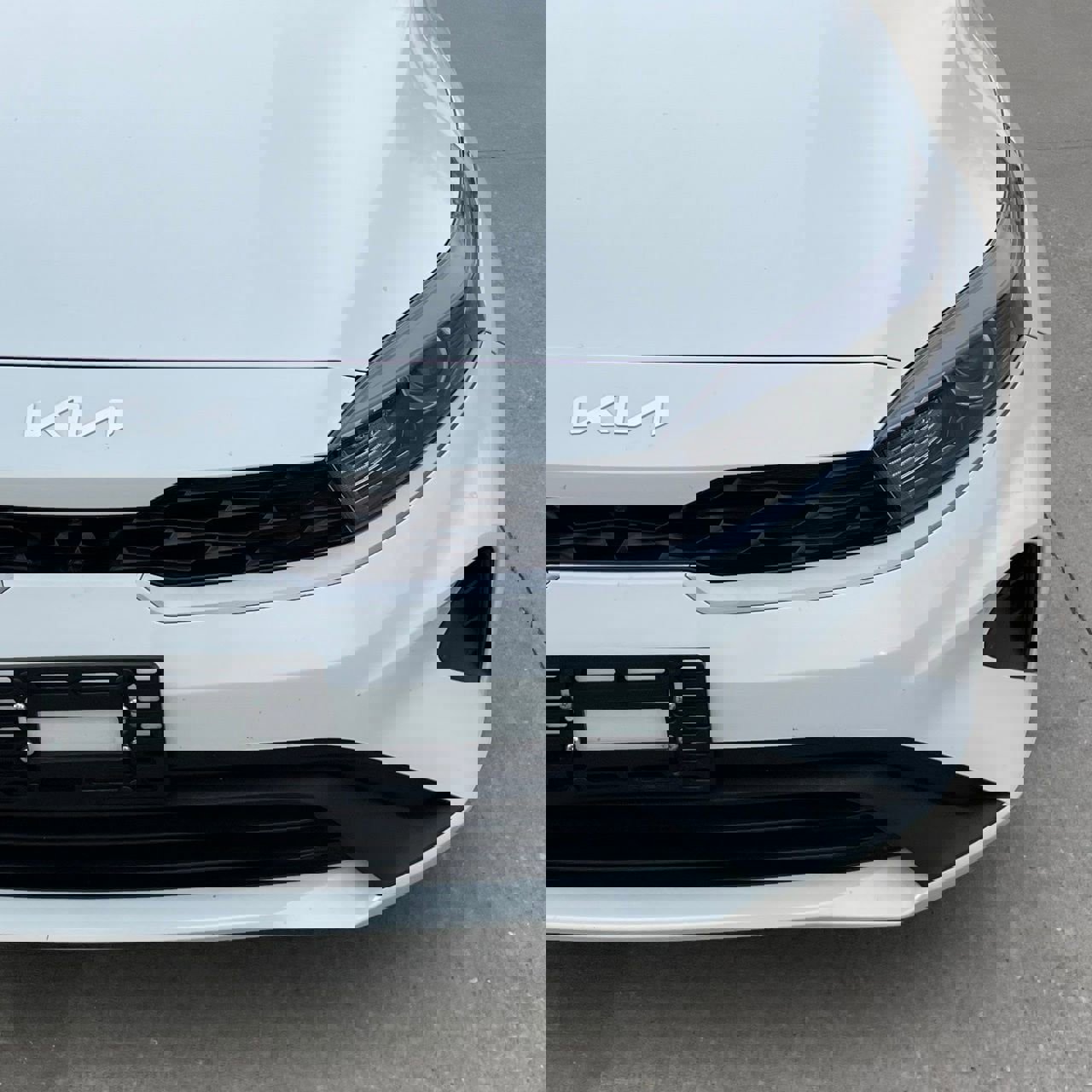 Used 2024 Kia Forte LXS image 7