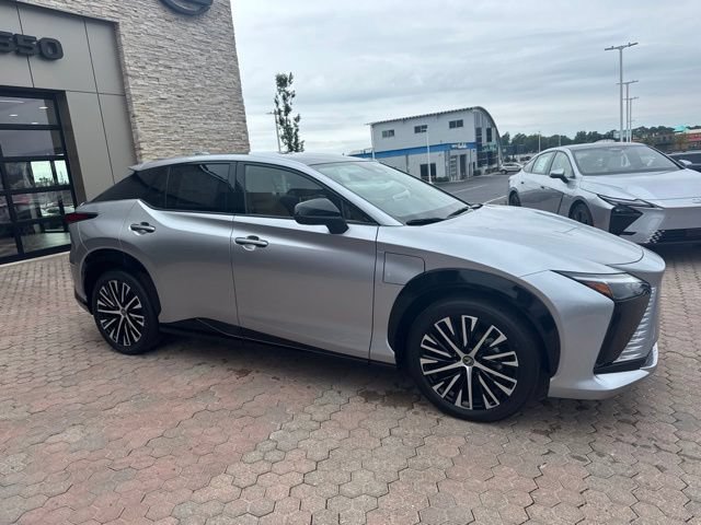 New 2026 Lexus RZ 450e AWD w/ Technology Package image 5
