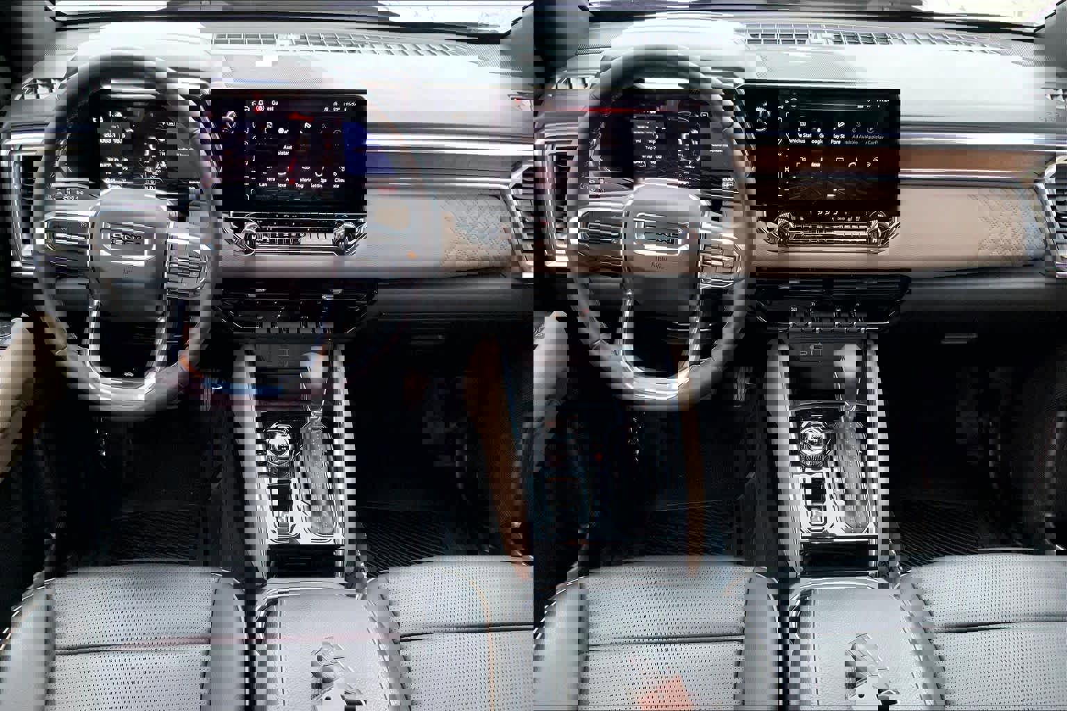 Used 2023 GMC Canyon Denali image 15