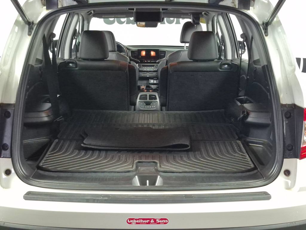 Used 2021 Honda Pilot Touring image 30